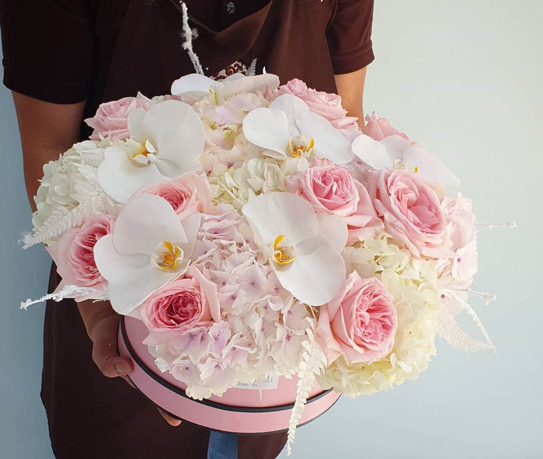 Fresh Flowers in Dubai